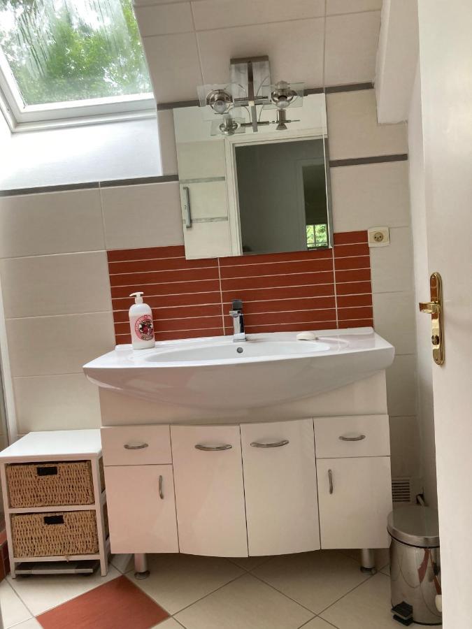Le Bois Des Sources Apartment Saint-Marcel  Luaran gambar