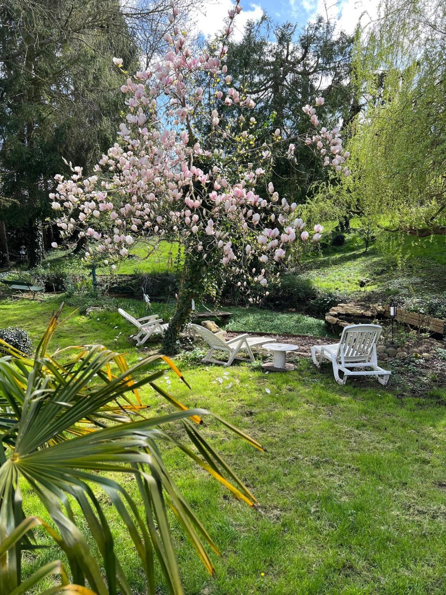 Le Bois Des Sources Apartment Saint-Marcel  Luaran gambar